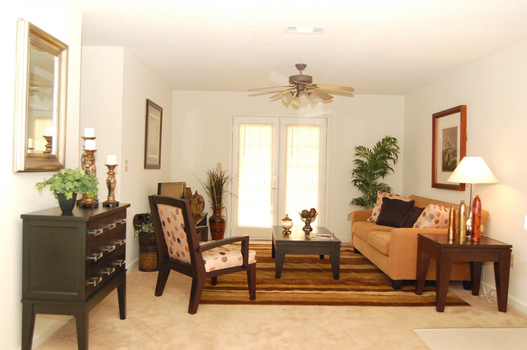 Arbor Gate Apartments in Picayune, MS 1, 2, 3 Bedroom Apartments For Rent 1st Lake Properties