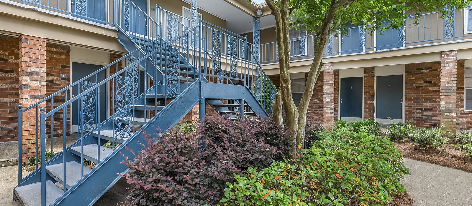 Cherrywood Apartments in Kenner, LA 1, 2, 3 Bedroom Apartments For