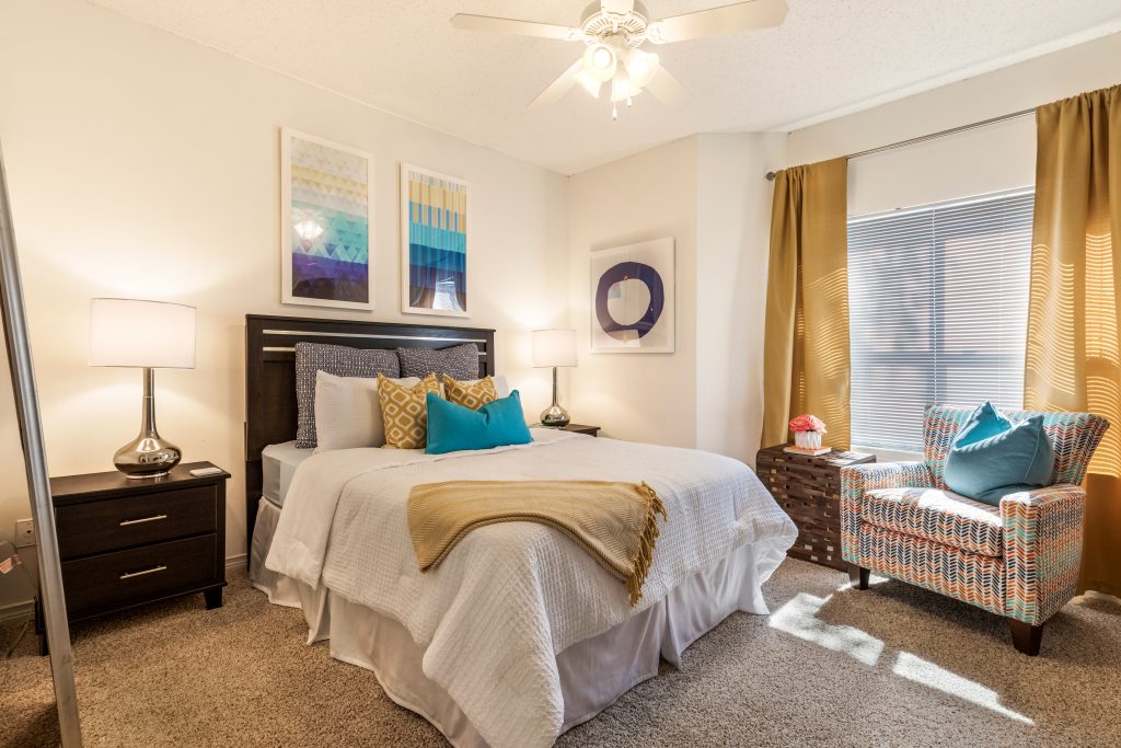 1st Lake Decorating on a Budget 5 Places to Find Used Furniture in