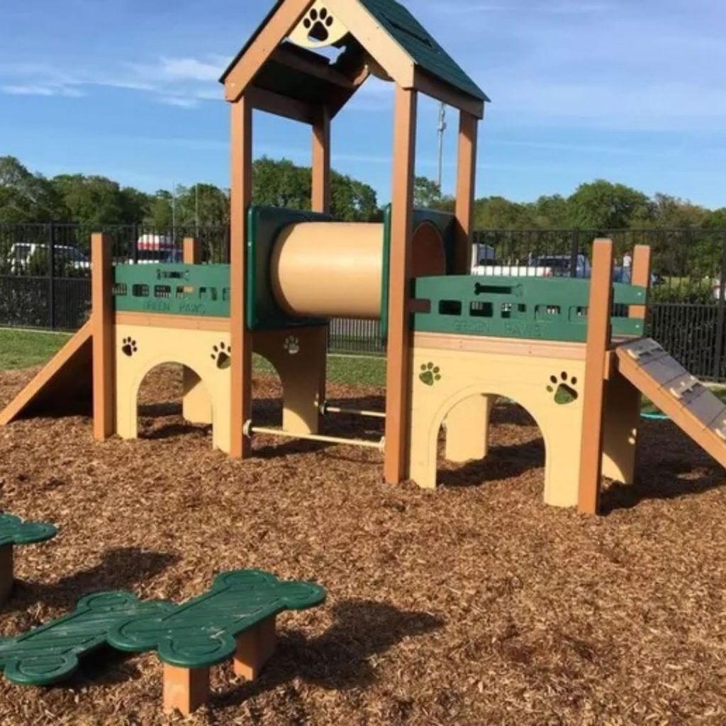 NOLA City Bark, the perfect dog park in New Orleans for you and your pet to enjoy.