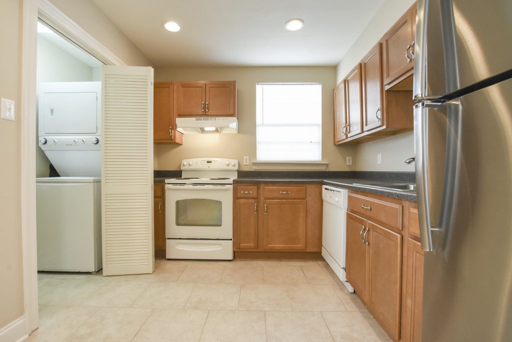 1st Lake Quaint Old Metairie Home for Rent 1st Lake