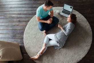 Make sure you discuss the apartment search process as a couple in advance.